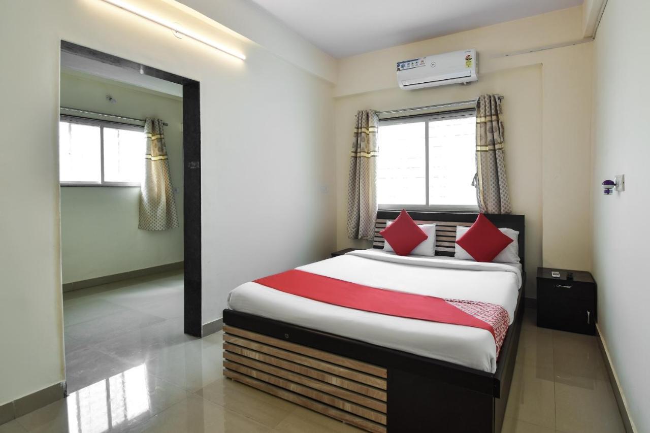 Hotel O Felicita Inn Near Seasons Mall Kharadi Экстерьер фото